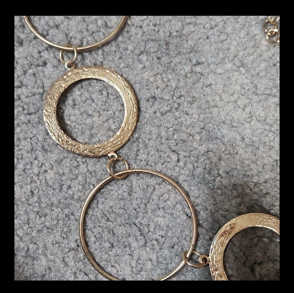 Nwot chain link goldtoned belt - Picture 3 of 4